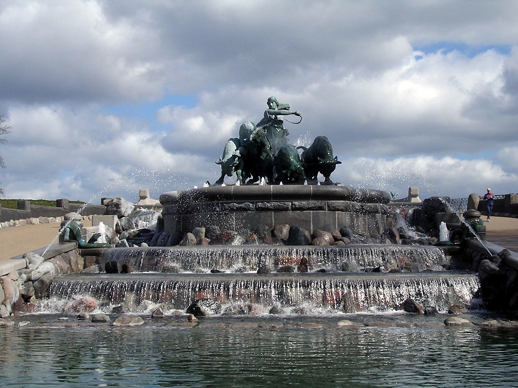  The Gefion Fountain at Nordre Toldbod in Copenhagen, Denmark