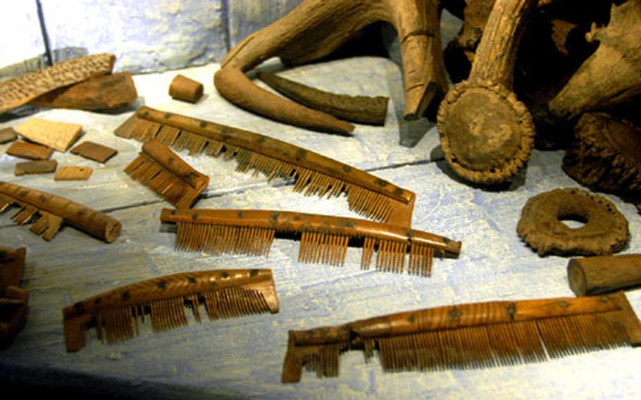 Viking combs
