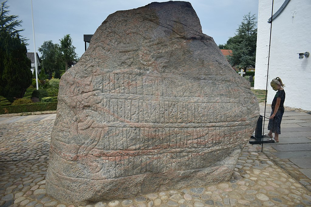 Jelling stone